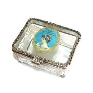 square glass box