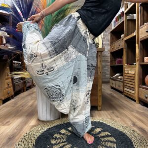 yoga pants, aladin style in grey