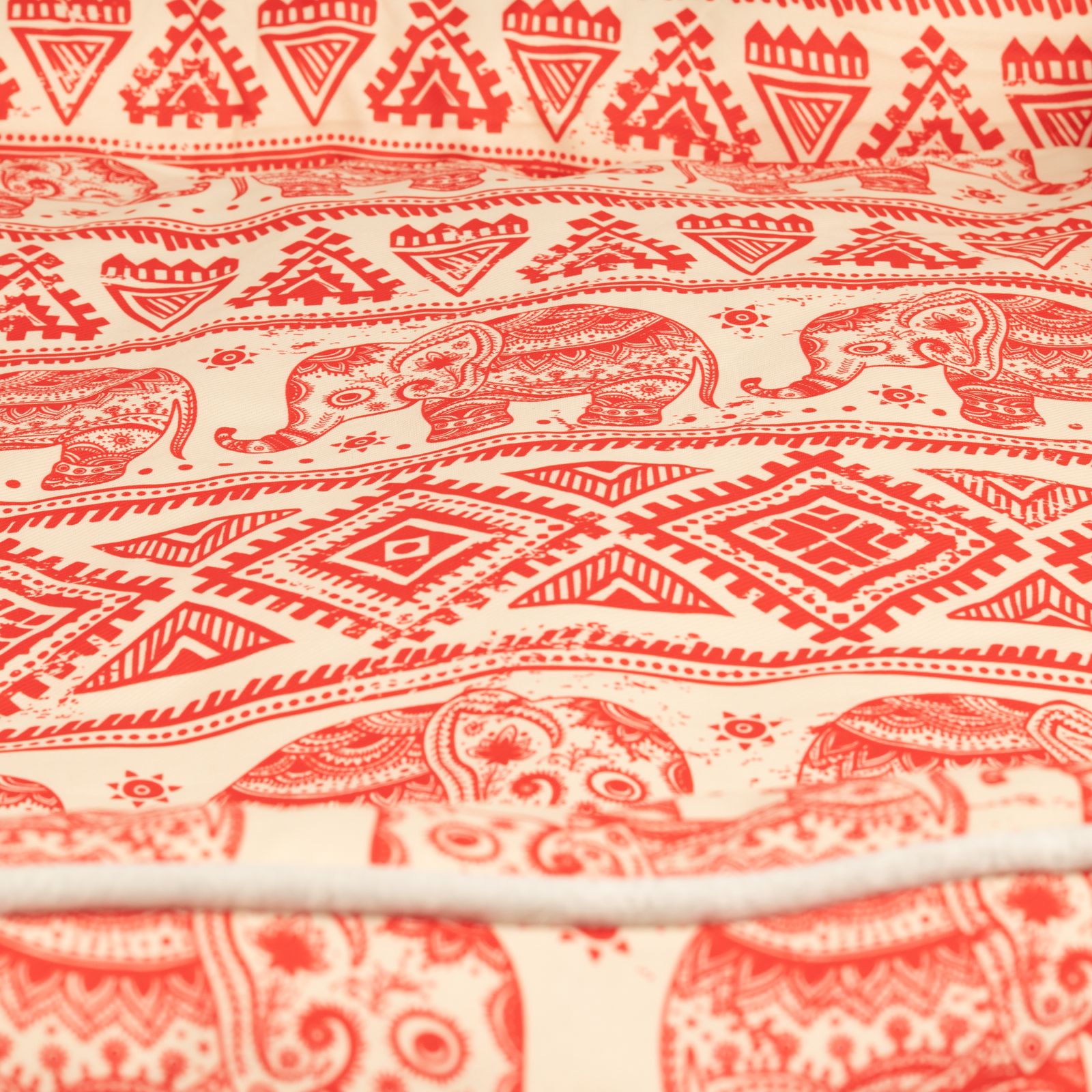 PAW Bed – Lucky Elephant – Red – 60 × 50 × 14cm - Image 8