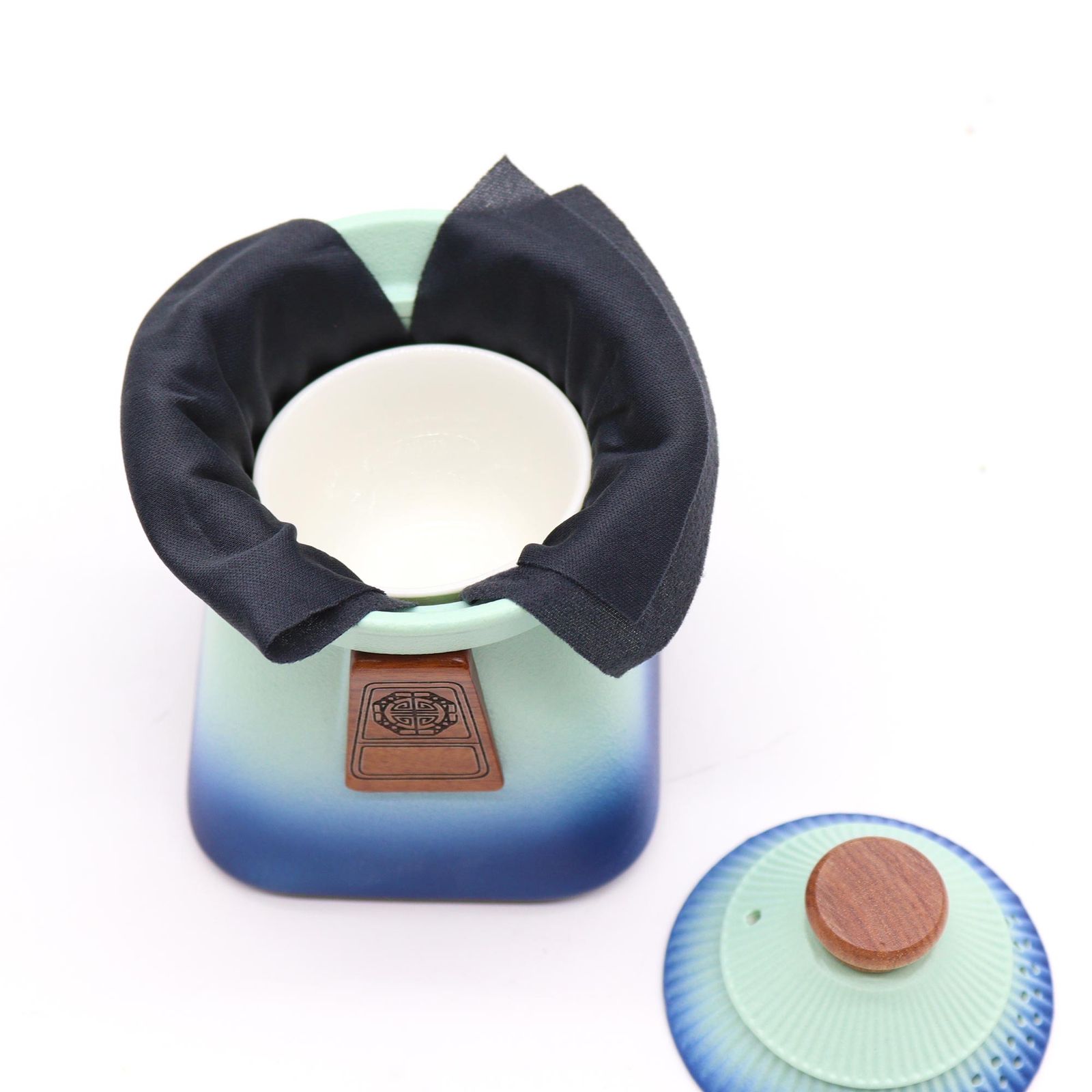 Temple Teapot Set & Three Cups - Blue Heaven - Image 5